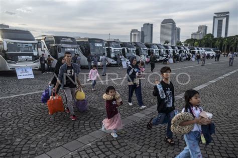 MUDIK GRATIS DKI JAKARTA | ANTARA Foto