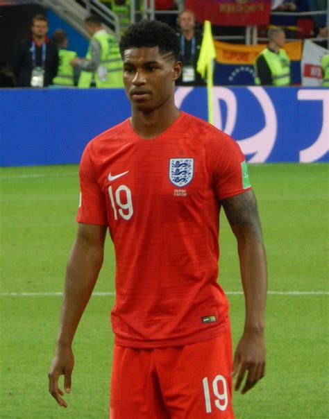 Top 10 facts about England soccer star Marcus Rashford - Discover Walks ...