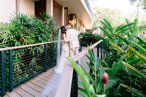 Romantic Hawaii Destination Wedding at Hyatt Regency Maui | Maui, HI