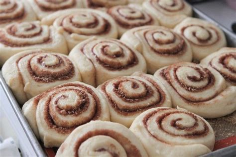 Easy Perfect Homemade Cinnamon Rolls, Packed With Cinnamon! | Recipe ...