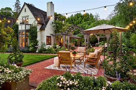 Outdoor Oasis | 2018 HGTV Ultimate Outdoor Awards | HGTV