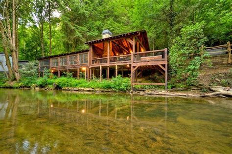 Is your ideal North Georgia cabin rental surrounded by nature in a ...