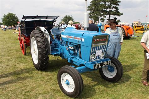 Ford 4000 Tractor Information - G.W. Tractors Australia