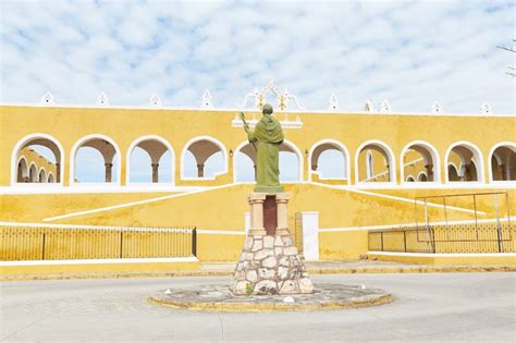 A Day in Izamal: The Magic Town & Its Massive Pyramid – Sailingstone Travel