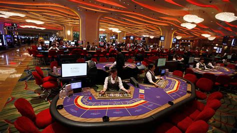 Macau’s casinos have a dangerous addiction to baccarat — Quartz