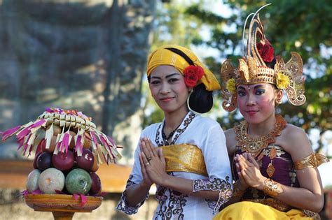 Indonesia Festivals 2021 | Top 10 Biggest Festivals in Indonesia ...