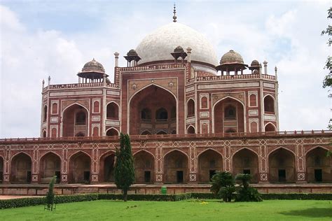 Humayun's Tomb in Delhi | HISTORY OF INDIA