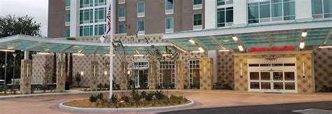 HAMPTON INN HOTEL, TAMPA, FLORIDA, USA | Palram Industries Ltd