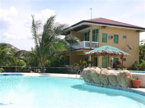 Best Price on Moalboal Beach Resort in Cebu + Reviews