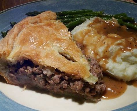 French Canadian Food | Meat pie, Canadian food, Food