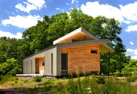 West Virginia Ridge House: A Modern Dog Trot Home Made From Local Materials