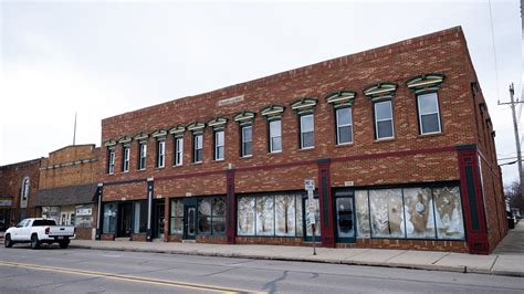 Demolition underway for Marine City Apartments development downtown