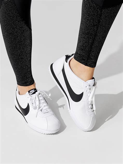 Nike Classic Cortez | Sneakers fashion, Nike cortez women, Outfit shoes