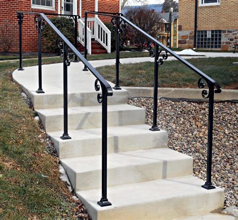 Best Hand Rails For Garden Steps References | Stair Designs