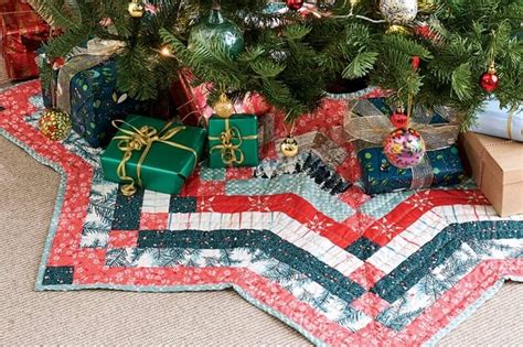 20 Free Quilted Christmas Tree Skirt Patterns | Guide Patterns