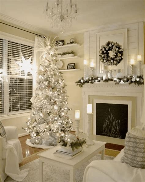 Stunning White Christmas Tree Ideas To Decorate Your Interior 19 ...