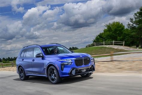 Is the BMW X7 M60i the Absolute best BMW Luxurious Automobile? - galioncc