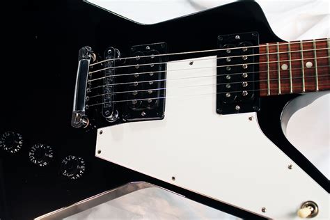 Gibson Explorer - www.12fret.com