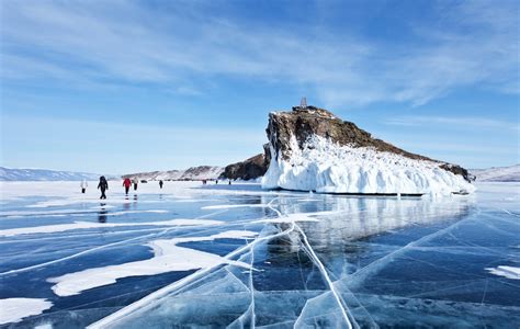 See How Lake Baikal in Siberia Transforms Into Winter Wonderland