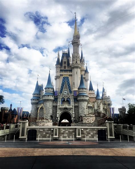 Cinderella Castle - the iconic fairytale palace is the symbol of Magic ...