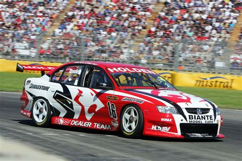 V8 supercars racing - nutsdop