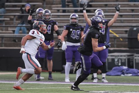 UW-W Football Defeats Wheaton to Advance to NCAA Quarterfinal ...