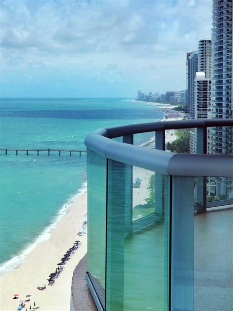 Meet At The Beach - Sole Miami Beach Resort