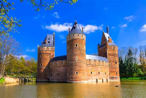 Best Castle in Belgium - Historic European Castles