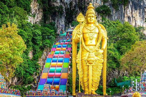 Batu Caves Malaysia, Wisata Patung Buddha Emas yang Ikonik – BookingTogo