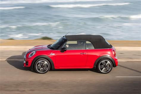 MINI Cooper S Convertible | Eurekar