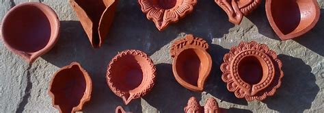 Clay Diyas / Divas / Oil Lamps & Candle pots Archives - Terracotta World