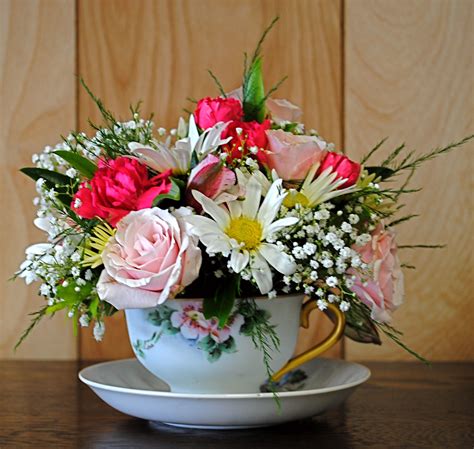 tea cup floral centerpieces | Teacup Arrangements: Flowers for That ...