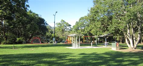 Boundary Park in Everton Hills | Leafy neighbourhood playground ...