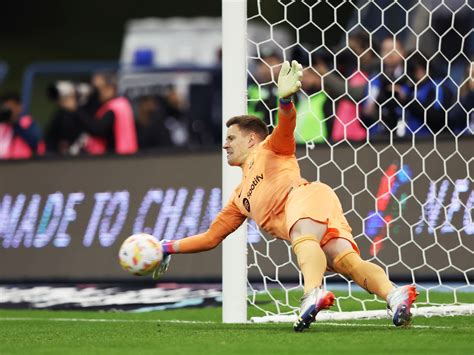 Barcelona's Ter Stegen Makes History as First Goalkeeper to Win Best ...