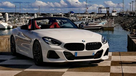 There's something about you : BMW Z4 G29 Alpine White overview 🌊 - YouTube