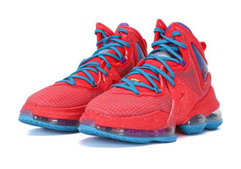 Nike LeBron 19 Siren Red Laser Blue CZ0203-600 | SneakerNews.com