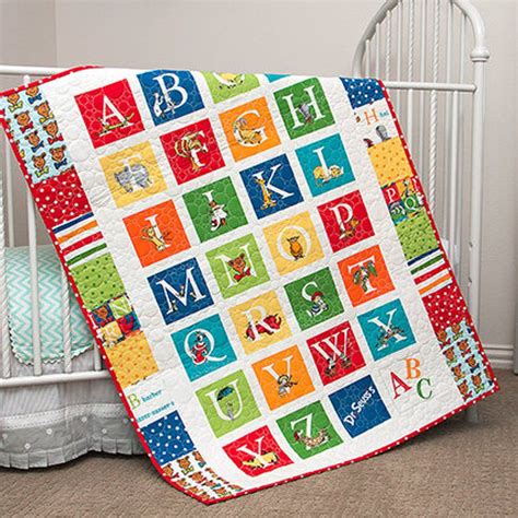 Alphabet Quilt Pattern - Introduce the alphabet from the very beginning ...