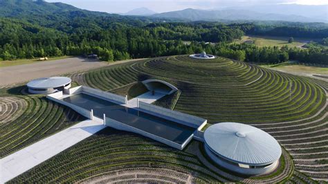 Critical Regionalism: Armani Silos by Tadao Ando - ICON