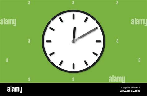 Wall clock (green screen Stock Video Footage - Alamy