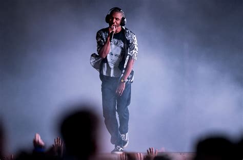 Frank Ocean Performs With String Orchestra at Way Out West Festival in ...