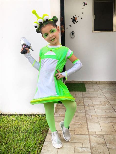 Pin by Dominique on Kindergrim | Alien halloween costume, Kids alien ...