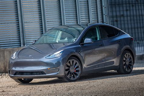 Tesla Model Y Performance Model - Image to u