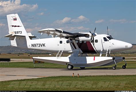 De Havilland Canada DHC-6-400 Twin Otter - Untitled | Aviation Photo ...