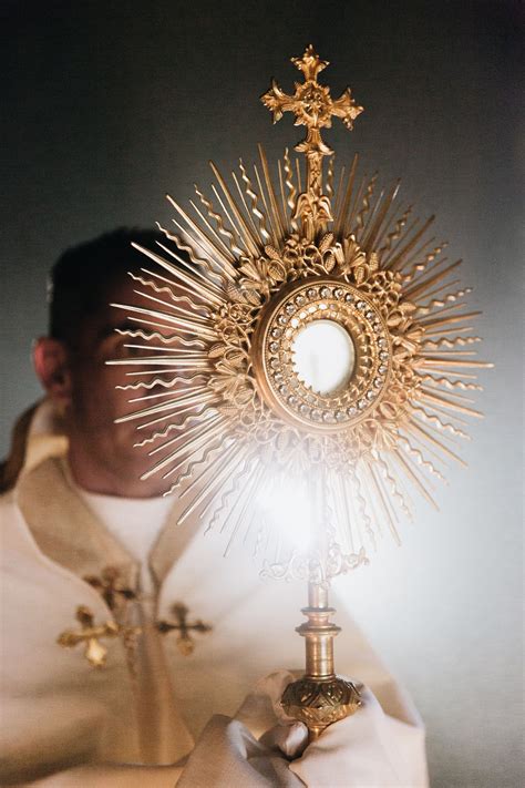 Pin on +++Eucharistic Adoration Network