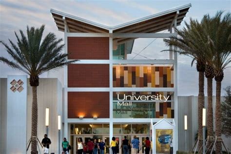 Tampa Malls and Shopping Centers: 10Best Mall Reviews