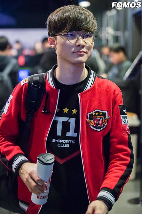 Pin by Sam on SKT T1 Faker | Lol teams, Skt faker, League of legends