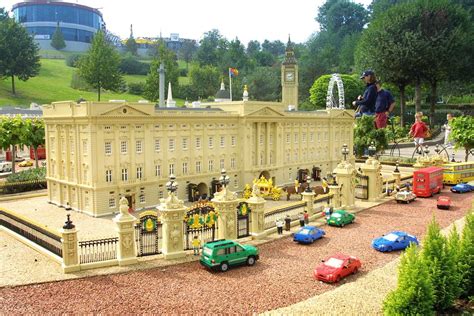 Buckingham Palace, LEGOLAND Windsor | Legoland windsor, Legoland ...