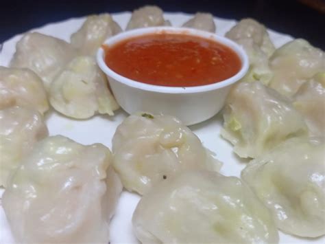 Momos and sauce in the plate - PixaHive