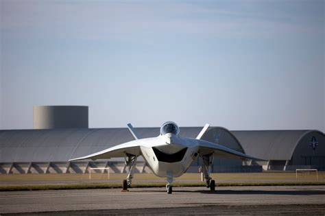 Boeing X-32A > National Museum of the United States Air Force™ > Display