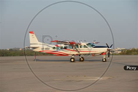 Image of Charter Flight Parked in Begumpet Airport , Hyderabad-DW094622 ...